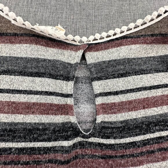 143 Story By Line Up Long Sleeve Babydoll Top Striped Medium Relaxed Fit - Picture 11 of 13